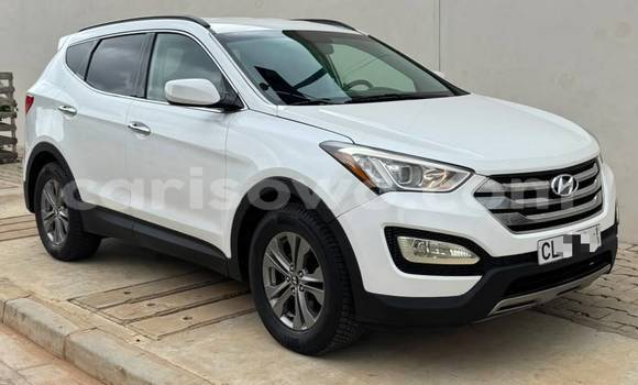 Sayi Na hannu Hyundai Santa Fe White Mota in Cotonou a Benin Sayi Na hannu Hyundai Santa Fe White Mota in Cotonou a Benin