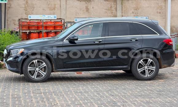 Acheter Occasion Voiture Mercedes-Benz GLC Noir à Cotonou, Benin Acheter Occasion Voiture Mercedes-Benz GLC Noir à Cotonou, Benin
