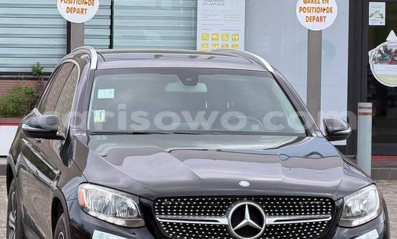 Acheter Occasion Voiture Mercedes-Benz GLC Noir à Cotonou, Benin Acheter Occasion Voiture Mercedes-Benz GLC Noir à Cotonou, Benin