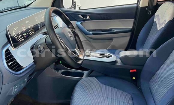 Ra Àlòkù Changan Eado ev funfun Ọkọ̀ in Cotonou ni Benin Ra Àlòkù Changan Eado ev funfun Ọkọ̀ in Cotonou ni Benin