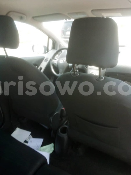 Big with watermark toyota yaris benin cotonou 25064