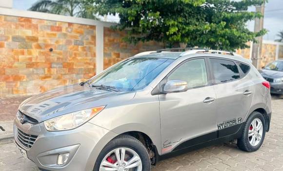 Sayi Na hannu Hyundai Tucson Azurfa Mota in Cotonou a Benin Sayi Na hannu Hyundai Tucson Azurfa Mota in Cotonou a Benin