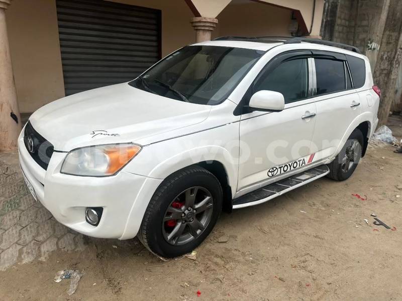 Big with watermark toyota rav4 benin cotonou 25066