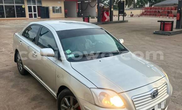 Acheter Occasion Voiture Toyota Avensis Gris à Cotonou, Benin Acheter Occasion Voiture Toyota Avensis Gris à Cotonou, Benin