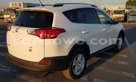 Ra Imported Toyota RAV4 funfun Ọkọ̀ in Import - Dubai ni Benin Ra Imported Toyota RAV4 funfun Ọkọ̀ in Import - Dubai ni Benin