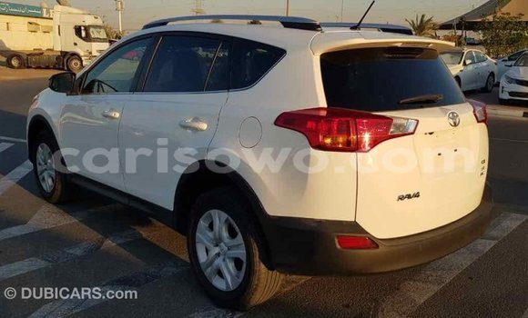 Ra Imported Toyota RAV4 funfun Ọkọ̀ in Import - Dubai ni Benin Ra Imported Toyota RAV4 funfun Ọkọ̀ in Import - Dubai ni Benin