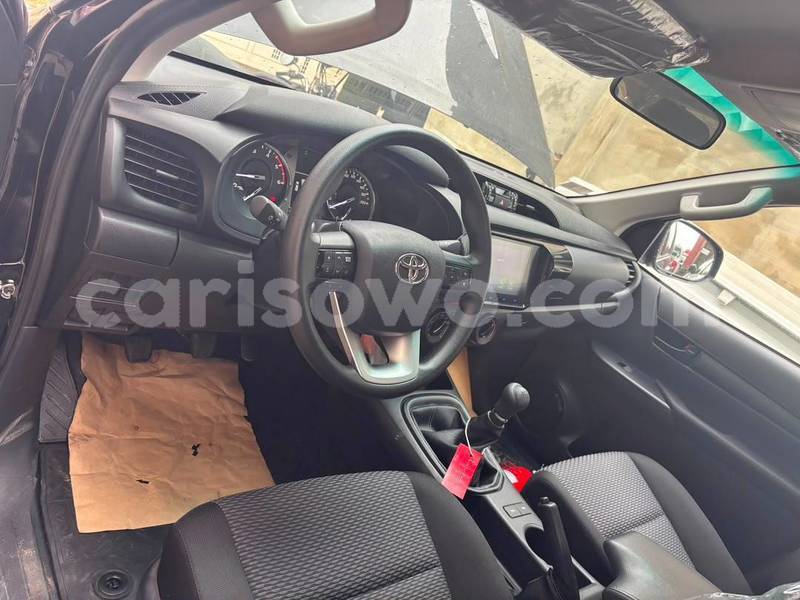 Big with watermark toyota hilux benin cotonou 25071