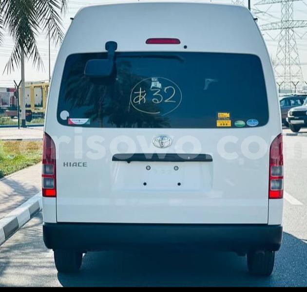 Big with watermark toyota hiace benin cotonou 25072