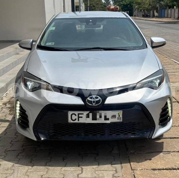 Big with watermark toyota avalon benin cotonou 25074