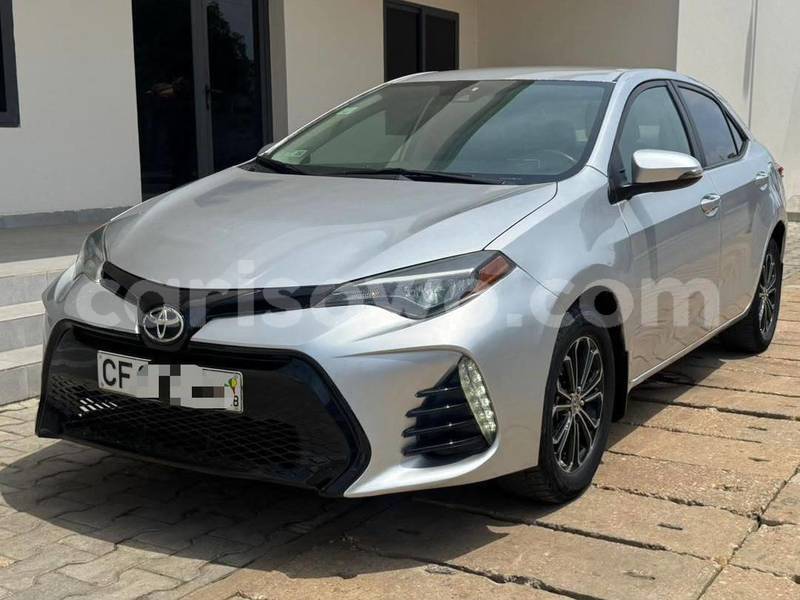 Big with watermark toyota avalon benin cotonou 25074