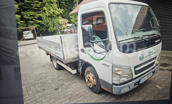 Acheter Import Utilitaire Mitsubishi Van Blanc à Abomey, Benin Acheter Import Utilitaire Mitsubishi Van Blanc à Abomey, Benin