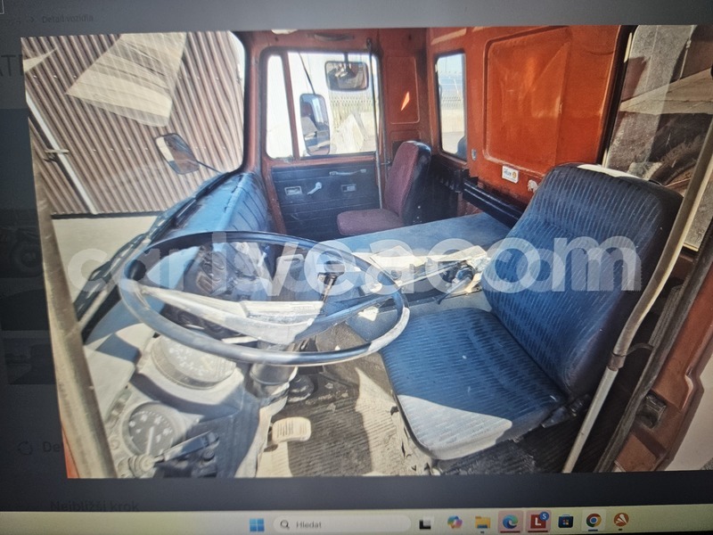 Big with watermark mercedes benz 1117 benin abomey 25083