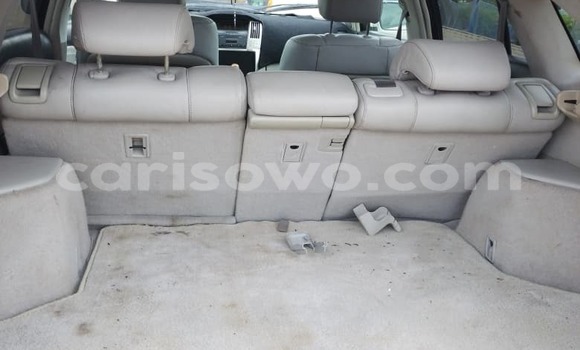 Sayi Na hannu Lexus RX 330 White Mota in Cotonou a Benin Sayi Na hannu Lexus RX 330 White Mota in Cotonou a Benin