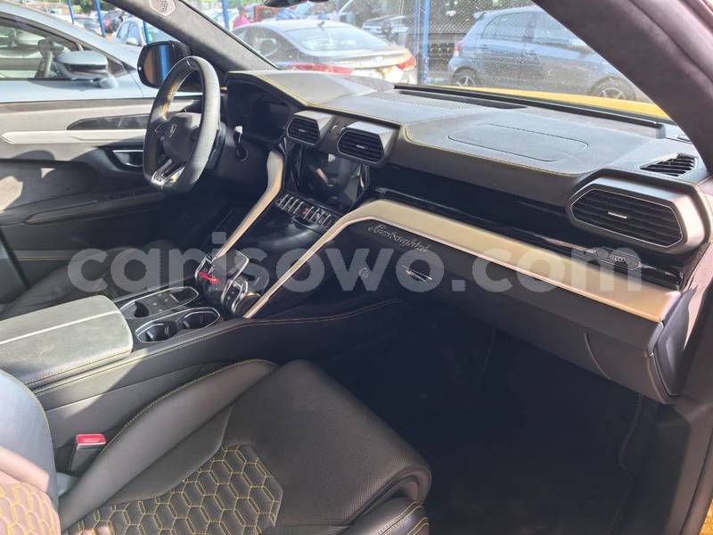 Big with watermark lamborghini urus benin cotonou 25093