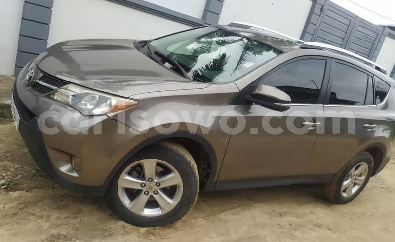 Big with watermark toyota rav4 benin cotonou 25103
