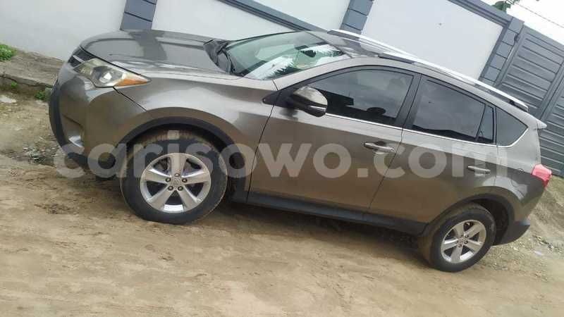 Big with watermark toyota rav4 benin cotonou 25103