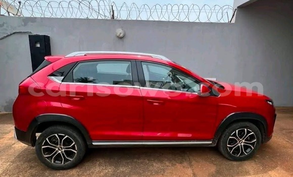 Acheter Occasion Voiture Chery Tiggo 2 Rouge à Cotonou, Benin Acheter Occasion Voiture Chery Tiggo 2 Rouge à Cotonou, Benin