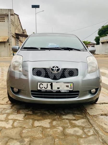 Big with watermark toyota yaris benin cotonou 25112