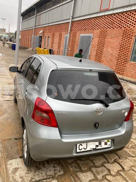 Big with watermark toyota yaris benin cotonou 25112
