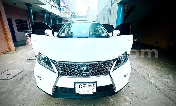 Acheter Occasion Voiture Lexus RX 350 Blanc à Abomey Calavi, Benin Acheter Occasion Voiture Lexus RX 350 Blanc à Abomey Calavi, Benin