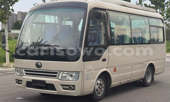 Ra Àlòkù JAC S5 (Eagle) funfun Ọkọ̀ in Cotonou ni Benin Ra Àlòkù JAC S5 (Eagle) funfun Ọkọ̀ in Cotonou ni Benin