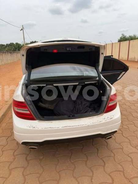 Big with watermark mercedes benz c class benin abomey calavi 25125