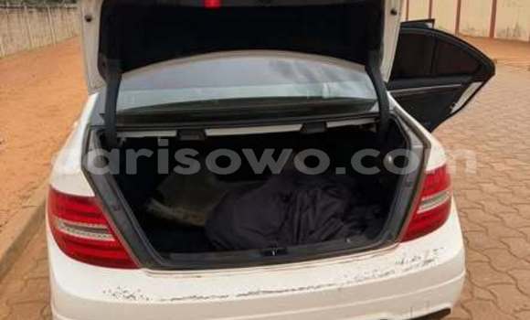 Acheter Occasion Voiture Mercedes-Benz C–Class Other à Abomey Calavi, Benin Acheter Occasion Voiture Mercedes-Benz C–Class Other à Abomey Calavi, Benin