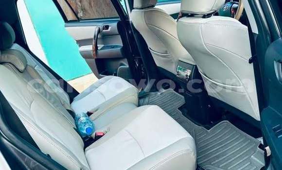 Buy Used Toyota Highlander Other Car in Cotonou in Benign Buy Used Toyota Highlander Other Car in Cotonou in Benign