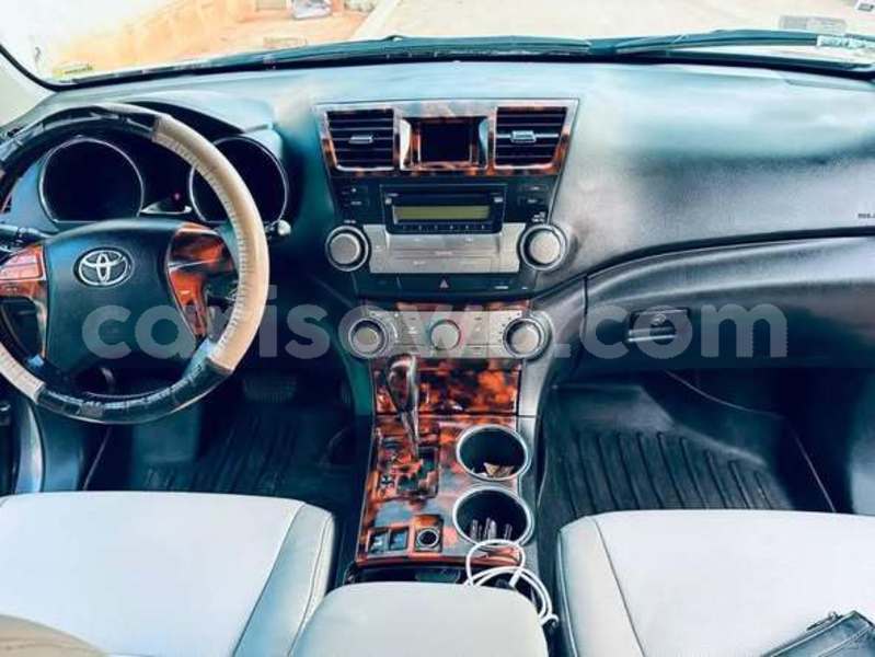 Big with watermark toyota highlander benin cotonou 25134