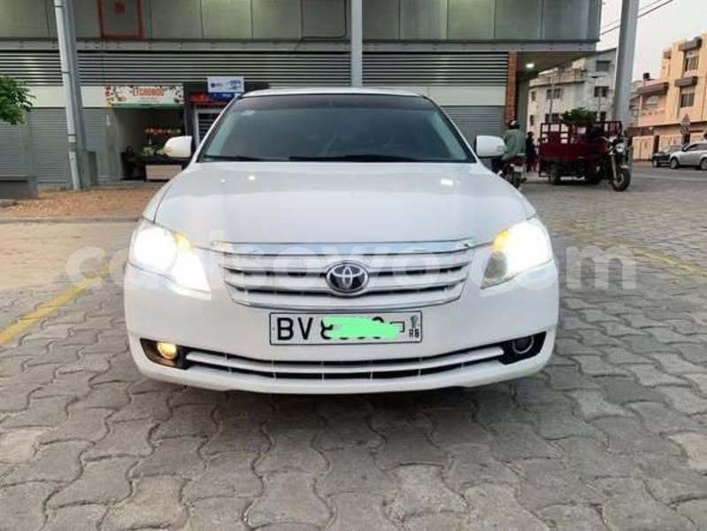 Big with watermark toyota avalon benin cotonou 25141