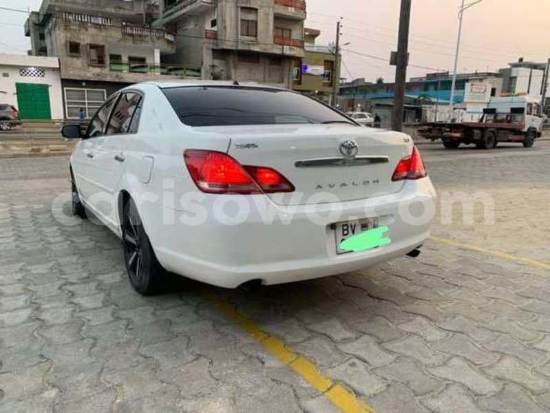 Big with watermark toyota avalon benin cotonou 25141