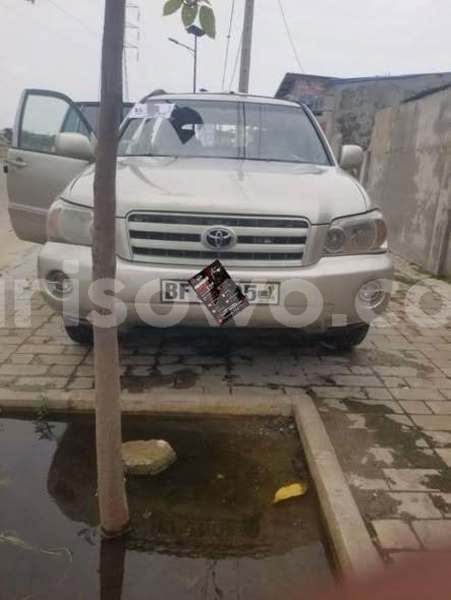 Big with watermark toyota highlander benin cotonou 25146