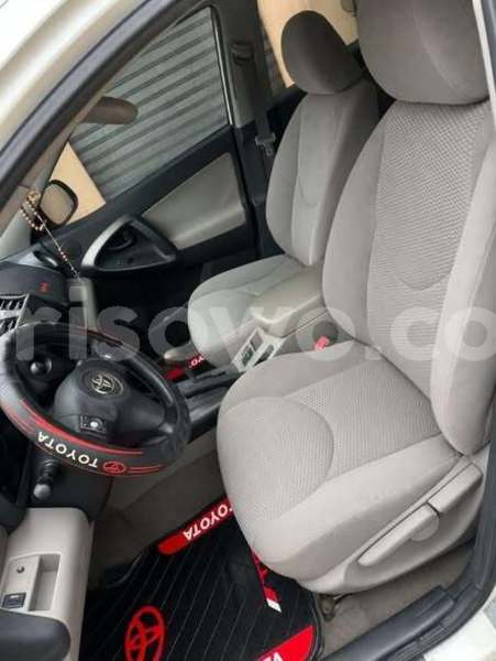Big with watermark toyota rav4 benin cotonou 25148