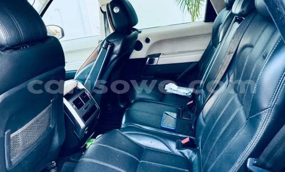 Sayi Na hannu Land Rover Range Rover Sport White Mota in Cotonou a Benin Sayi Na hannu Land Rover Range Rover Sport White Mota in Cotonou a Benin