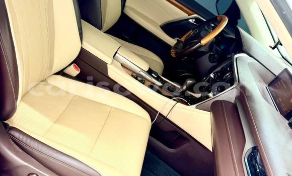 Buy Used Lexus RX 350 White Car in Abomey Calavi in Benign Buy Used Lexus RX 350 White Car in Abomey Calavi in Benign