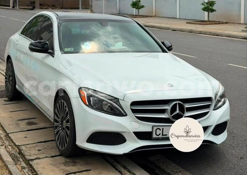 Big with watermark mercedes benz 300cd benin cotonou 25157