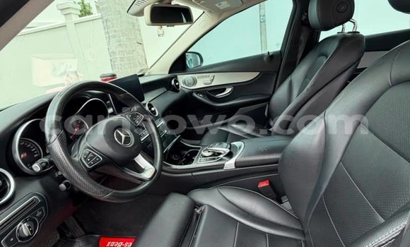 Buy Used Mercedes-Benz 300CD White Car in Cotonou in Benign Buy Used Mercedes-Benz 300CD White Car in Cotonou in Benign