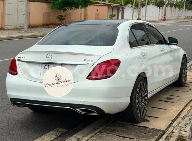 Big with watermark mercedes benz 300cd benin cotonou 25157