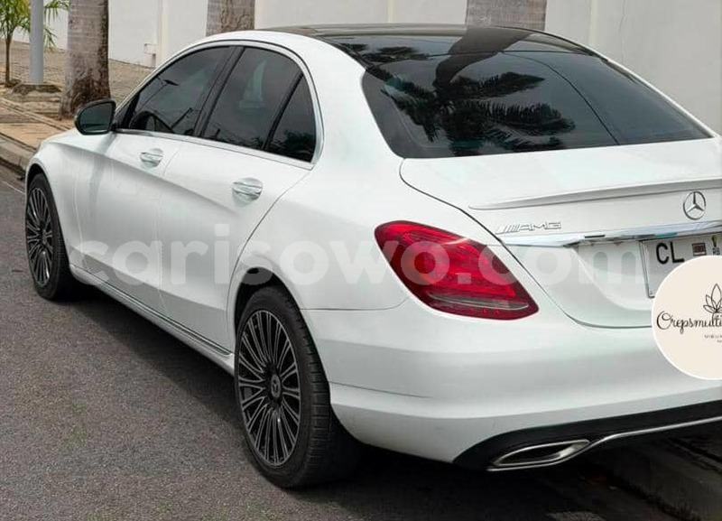 Big with watermark mercedes benz 300cd benin cotonou 25157
