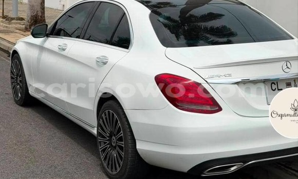 Buy Used Mercedes-Benz 300CD White Car in Cotonou in Benign Buy Used Mercedes-Benz 300CD White Car in Cotonou in Benign