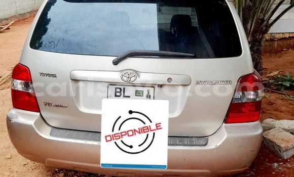 Buy Used Toyota Highlander Silver Car in Cotonou in Benign Buy Used Toyota Highlander Silver Car in Cotonou in Benign