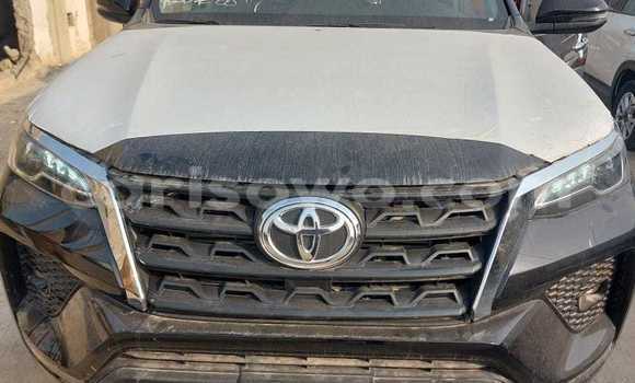 Acheter Occasion Voiture Toyota Fortuner Other à Cotonou, Benin Acheter Occasion Voiture Toyota Fortuner Other à Cotonou, Benin