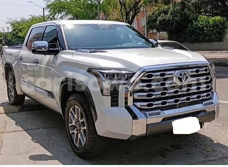 Big with watermark toyota tundra benin cotonou 25189