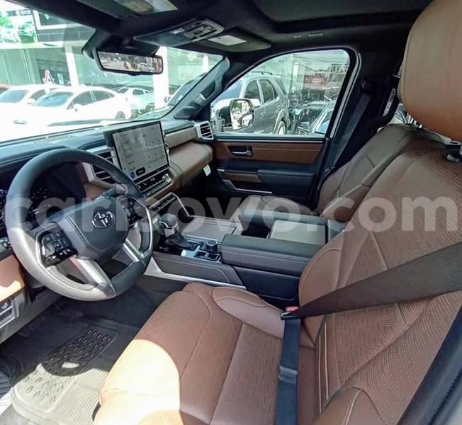 Big with watermark toyota tundra benin cotonou 25189