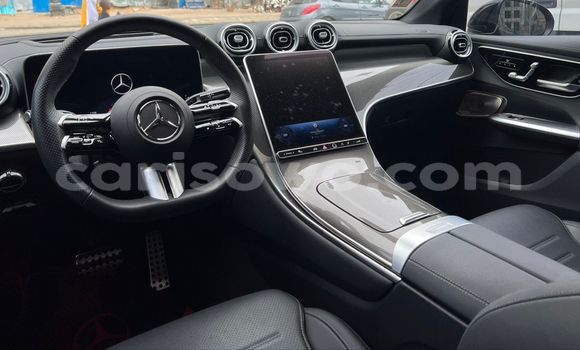 Acheter Occasion Voiture Mercedes-Benz GLC Noir à Cotonou, Benin Acheter Occasion Voiture Mercedes-Benz GLC Noir à Cotonou, Benin