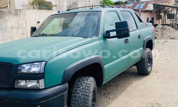 Acheter Occasion Voiture Chevrolet S-10 Pickup Vert à Cotonou, Benin