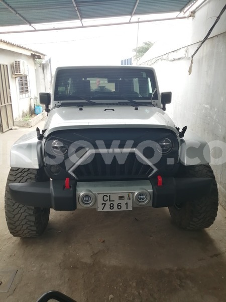 Big with watermark jeep wrangler benin cotonou 25205