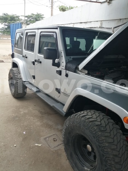 Big with watermark jeep wrangler benin cotonou 25205