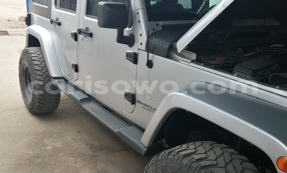 Sayi Na hannu Jeep Wrangler Black Mota in Cotonou a Benin Sayi Na hannu Jeep Wrangler Black Mota in Cotonou a Benin