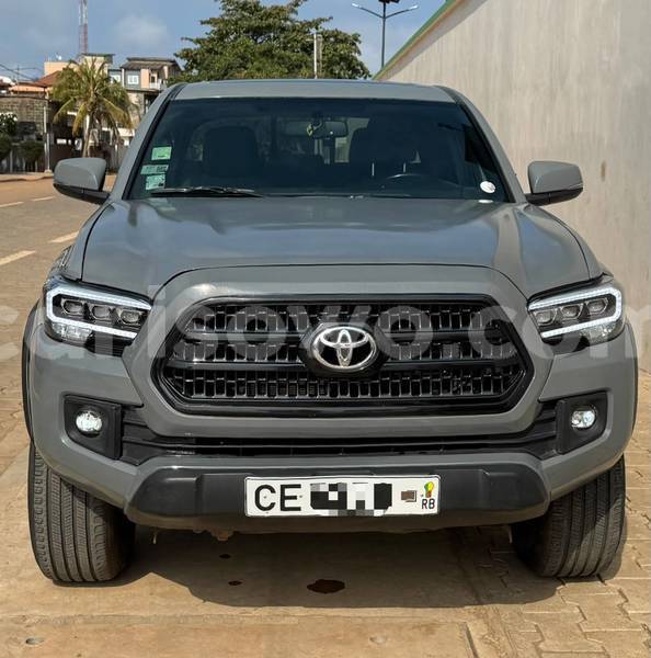 Big with watermark toyota tacoma benin cotonou 25206